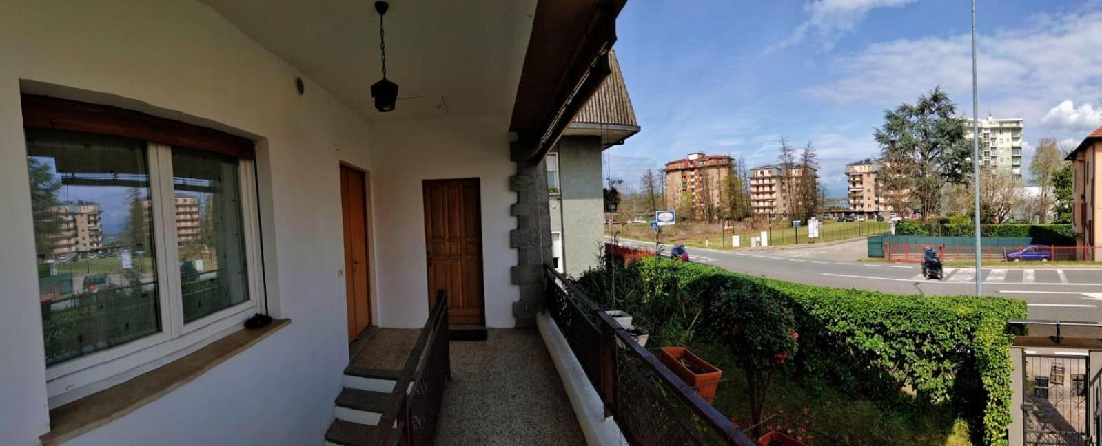 Вілла Lake View Дормеллетто Екстер'єр фото